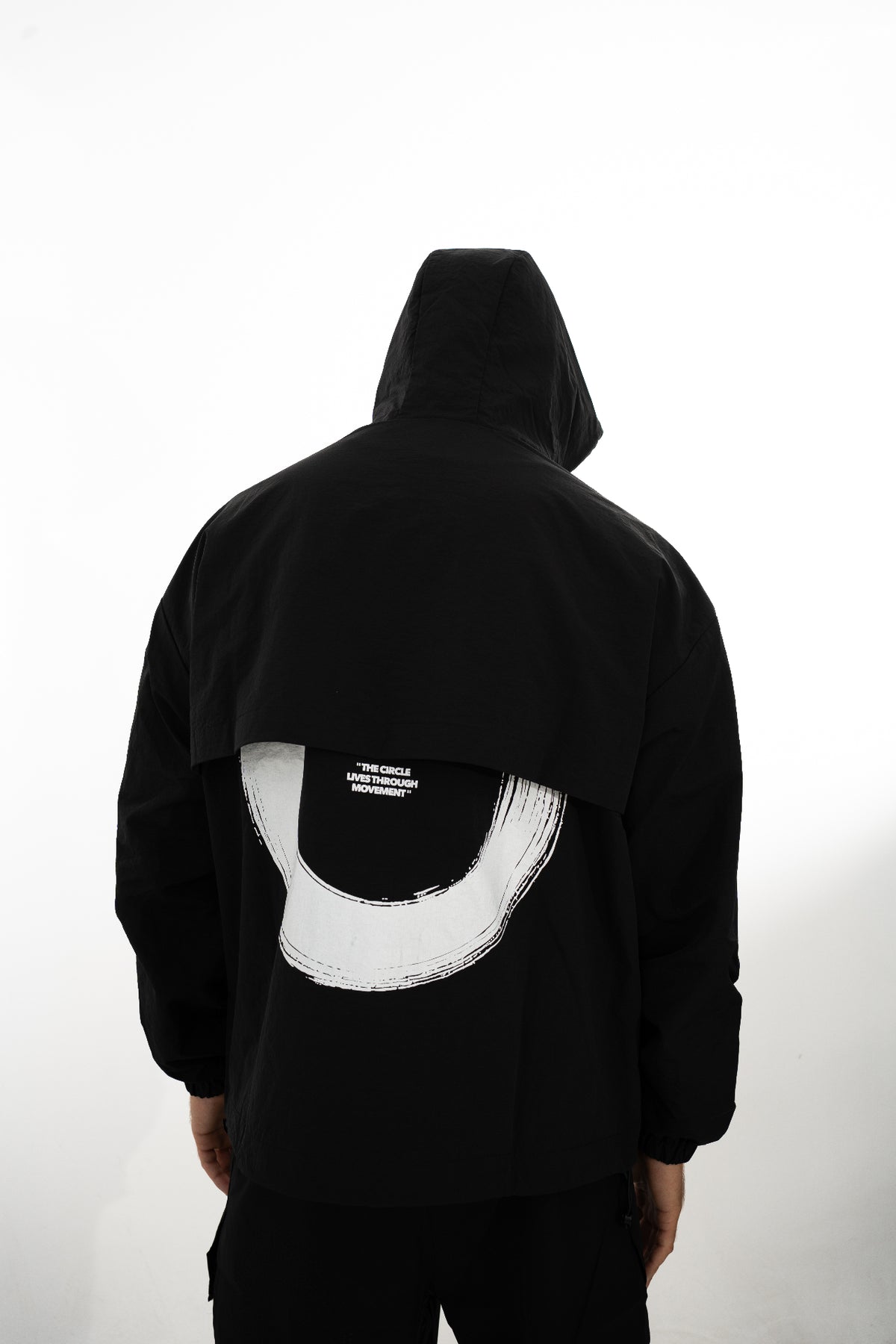 MVM Circle Running Jacket — back detail